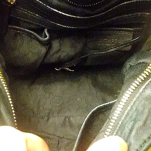 Michael Kors bag - Picture 5 of 7